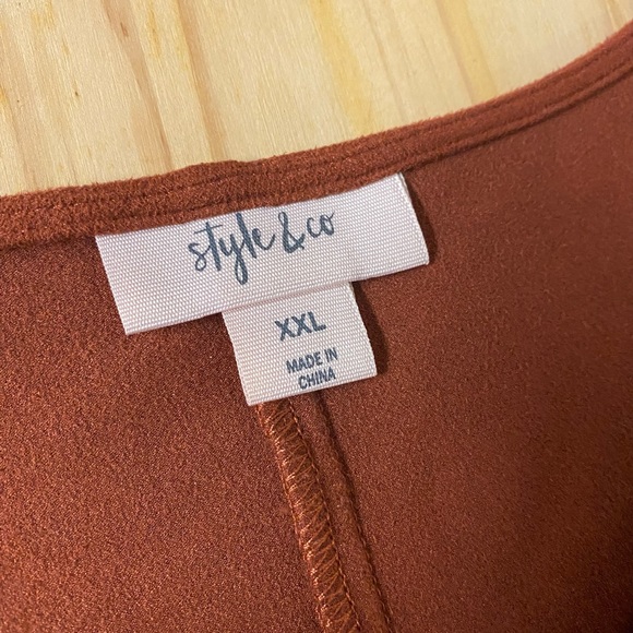 Style & Co. Rust colored micro suede Top / Tunic with brass studs at V-neck. - Picture 5 of 9